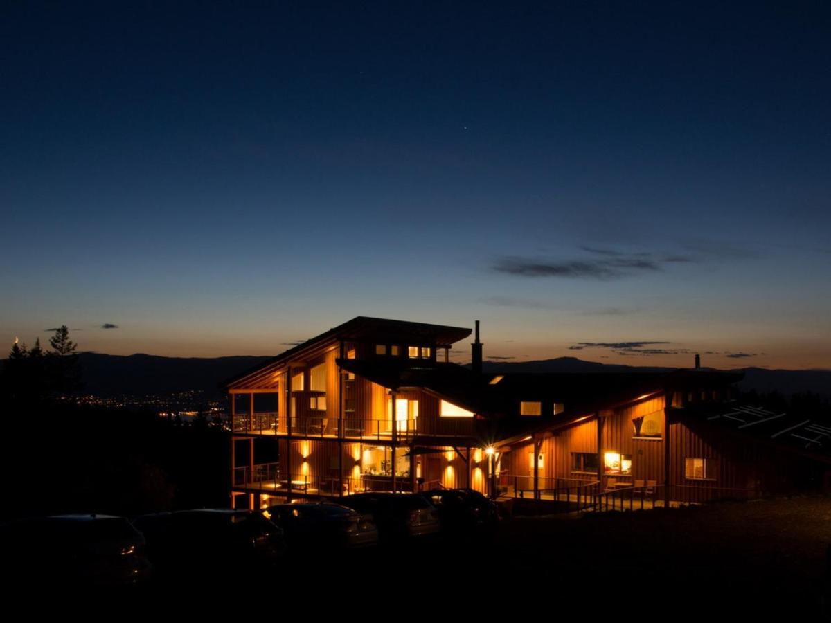 Myra Canyon Lodge Kelowna Exterior photo