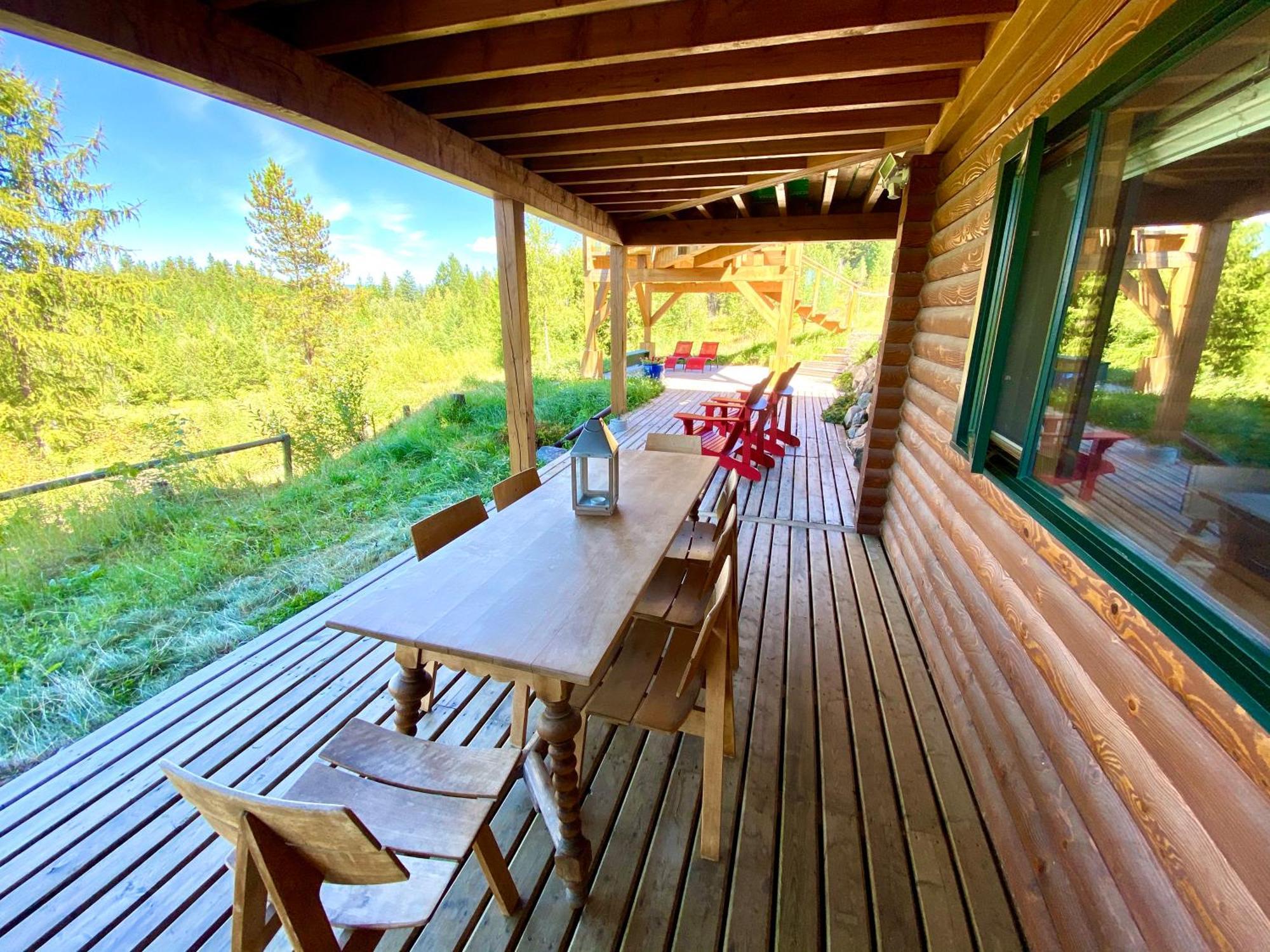 Myra Canyon Lodge Kelowna Exterior photo